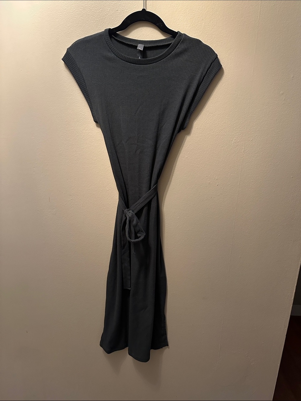 Classic Dark Green Ribbed Tie-Waist Women's Dress